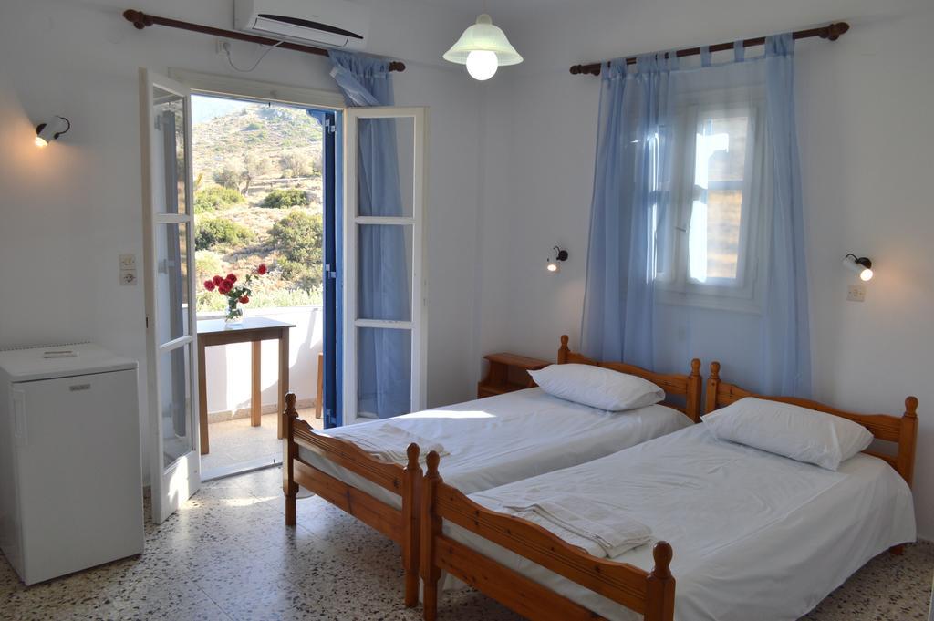 Koukos Hotel Agia Theodoti Екстериор снимка