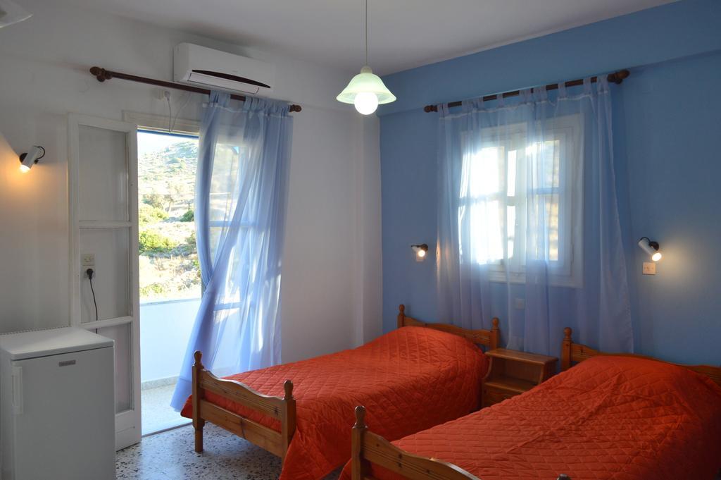 Koukos Hotel Agia Theodoti Екстериор снимка