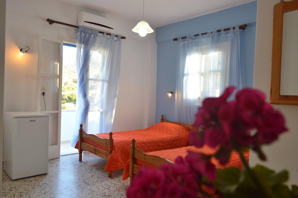 Koukos Hotel Agia Theodoti Екстериор снимка